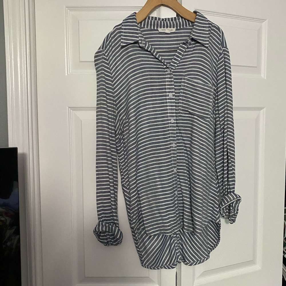 Beachlunchlounge oversized button down